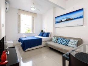Omar do Rio - SL 214 Moderno Studio, Internet 120mbps com Smart TV, a 5 minutos das praias de Ipanema, Arpoador e Copacabana a 100 Metros do Metrô